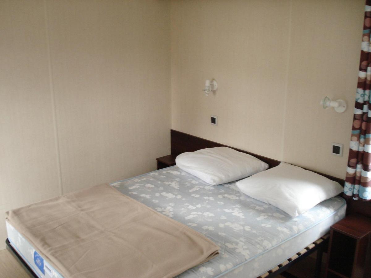 Camping Maeva Club Les Preveils 라트슈수르메르 외부 사진